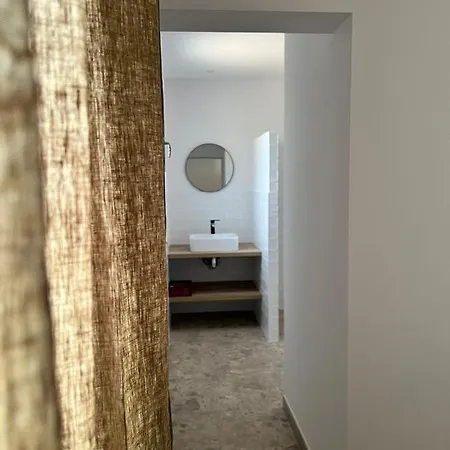Mazet Brunelly Villa